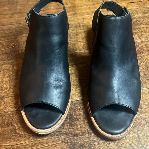 Patina By Portland Black Leather Peep Toe Slingback Mules, size 9.5 - Picture 2 of 9